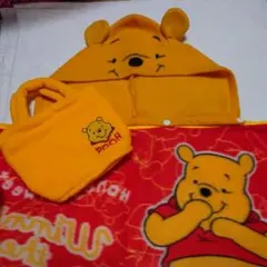 くまのプーさん　フード付きブランケット＆ミニトートバッグ【おまけ】ハンドタオル