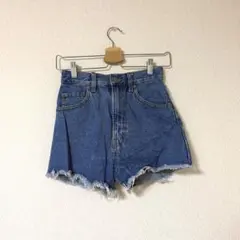 Item thumbnail for item c0f9f635-6151-4019-9cda-b58016a1030c