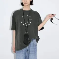 LAKOLE スタープリント Tシャツ チャコールグレー