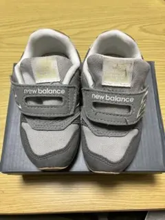 ニューバランス　13センチ　ベビー　スニーカー