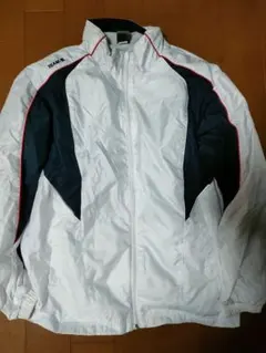 ナイロンジャケット