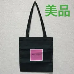 Item thumbnail for item de8ac428-e29f-4be1-98f7-d9d76c25a98e