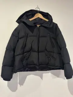 Mite ブラックダウンジャケット フード付き