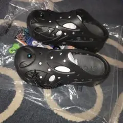 2026年最新】Crocsケージドクロッグの人気アイテム - メルカリ