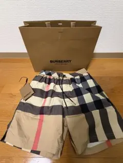 burberry ハーフパンツのサムネイル