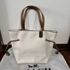 COACH ホワイトレザートートバッグ