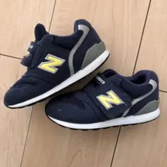 ベビーシューズ