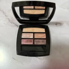 CHANEL アイシャドウパレット
