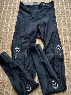 C3fit　ロングタイツ　黒色　レディース　Мサイズ　収納袋付き