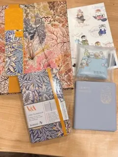 【新品】V&A リトルノート話題の花柄ノート2冊＋文具おまけ付）