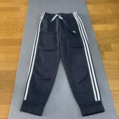週末値下げ‼︎【adidas】裏起毛ジャージパンツ160サイズ