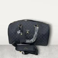 未使用級 JORDAN ジョーダン モノグラム ボストンバッグ 40L 黒 未使用級 JORDAN ジョーダン モノグラム ボストンバッグ 40L 黒 | Mercari