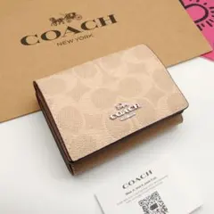 新作　新品　COACH　折り財布　レディース　人気の小銭入れ付き