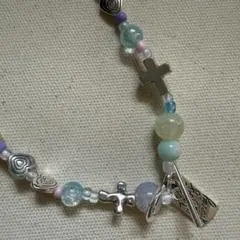 ハンドメイド 多色ビーズ 十字架ネックレス　クロス　ハート　個性的