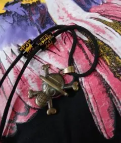 海賊ドクロ&ナチュラルストーンのスエードネックレス　50cm