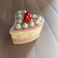 ハート型小物入れ ピンクと白