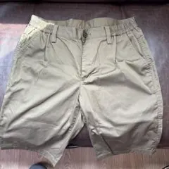 IGNIO オリーブ色 ゴルフショートパンツ Lサイズのサムネイル