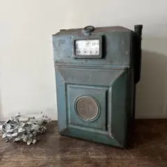 オブジェ　金属製　古道具　アンティーク　骨董　古民芸　ディスプレイ　シャビー