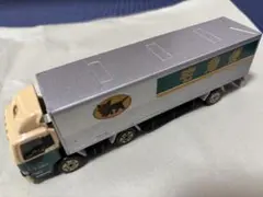 ヤマト運輸 大型トラック ミニカー（10t車タイプ）※リア扉片側欠品