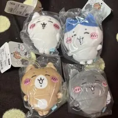 ハチワレとごきげんななかまマスコット　ちいかわ