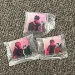 bot ガチャガチャ アクリルバッチ