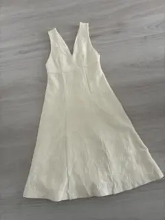 NATURAL BEAUTY BASIC Vネック Aライン ウールワンピースS