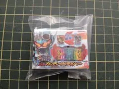 【説明必読】仮面ライダーシリーズ ミニチュア&パッケージ　ガッチャードライバー