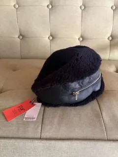 美品　クラッチバッグ　ブラック