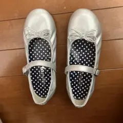 ファミリア　フォーマルシューズ　シルバー　19.0センチ