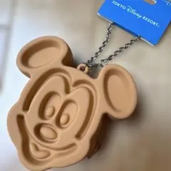 【新品未使用】ディズニー　ミッキー　バッグチャームケース付