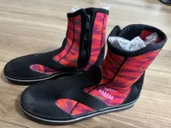 Item thumbnail for item 56047336-44f5-4b0b-8772-bd6f12a971fb