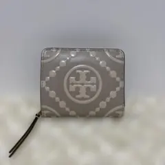【トリーバーチ】モノグラム コントラスト エンボス バイフォールド ウォレットのサムネイル