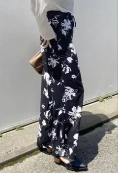 INGNI モノトーン花柄イージーワイドパンツ