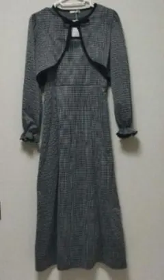 ＊未使用＊グレー チェック柄 セットアップ M