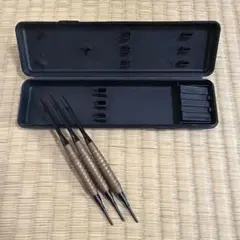 Darts Harrows ダーツセット ケース付きのサムネイル
