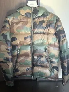 MONCLER カモフラージュ ダウンジャケット