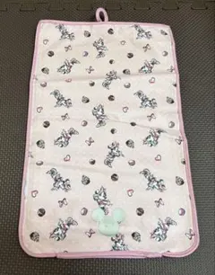 Item thumbnail for item 8ee3a4c0-61f9-4cb9-9ac0-dd9dcc71b645