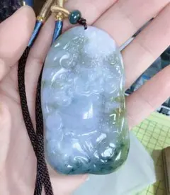 最終値下げ‼️天然翡翠 （ヒスイ）ペンダント - メルカリ