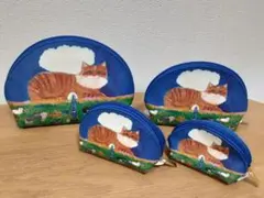 【新品未使用】猫イラスト　4連ポーチ　マトリョーシカ風