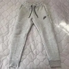 NIKE テックフリース ジョガーパンツ グレー XS