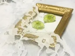 キラキラレジンピアス