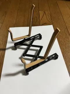 Item thumbnail for item 98004753-5ca5-496f-aad0-9472949e557d