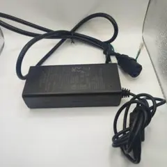Makita ‼️AC/DC ADAPTER GM152-2400525-D - メルカリ