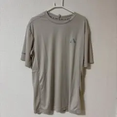 アディダスTシャツ　Ｍ