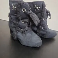 ファー付きビジュー ブラックスエードブーツ