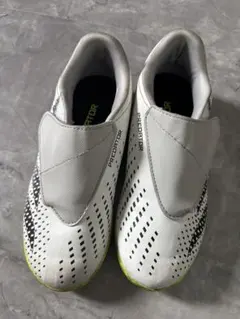 adidas Predator キッズ　サッカーシューズ ホワイト19センチ