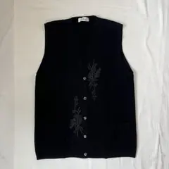 レトロ Caroline 花柄刺繍ニットベスト ジレ 前開き 黒 シニア ミセスのサムネイル