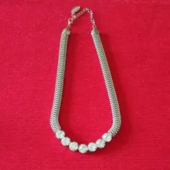 ビジューネックレス