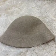 ベージュ ニット バケットハット