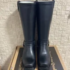 Item thumbnail for item 9b96171a-43f0-4ffc-b71b-083a4387328a